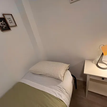 Gran Ritz Grupos Y Familias Terraza Y Parking Doble Apartment Malaga